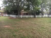 2 rail ranch style vinyl fence