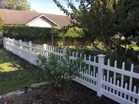 4 foot tall decorative picket vinyl fence